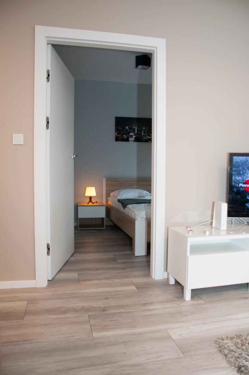 Apartament Cybernetyki Mokotow Warsaw Exterior photo